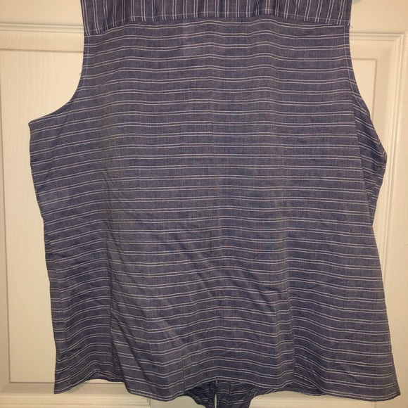 Top - Picture 4 of 4